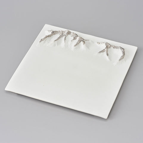 Arita Platinum Mountain Range Plate (Zuihou-Kiln)